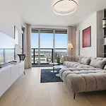 Apartamento Eurovea Tower 33rd Floor Free Parking *