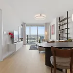 Apartment Eurovea Tower 33rd Floor Free Parking *