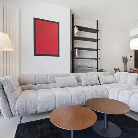 Eurovea Tower 33rd Floor Free Parking Apartment