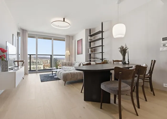 Eurovea Tower 33rd Floor Free Parking Διαμέρισμα