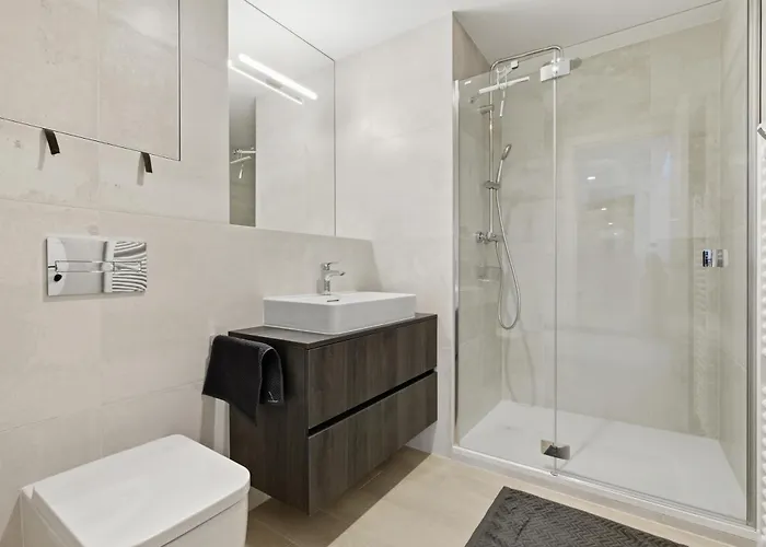 Eurovea Tower 33rd Floor Free Parking Διαμέρισμα